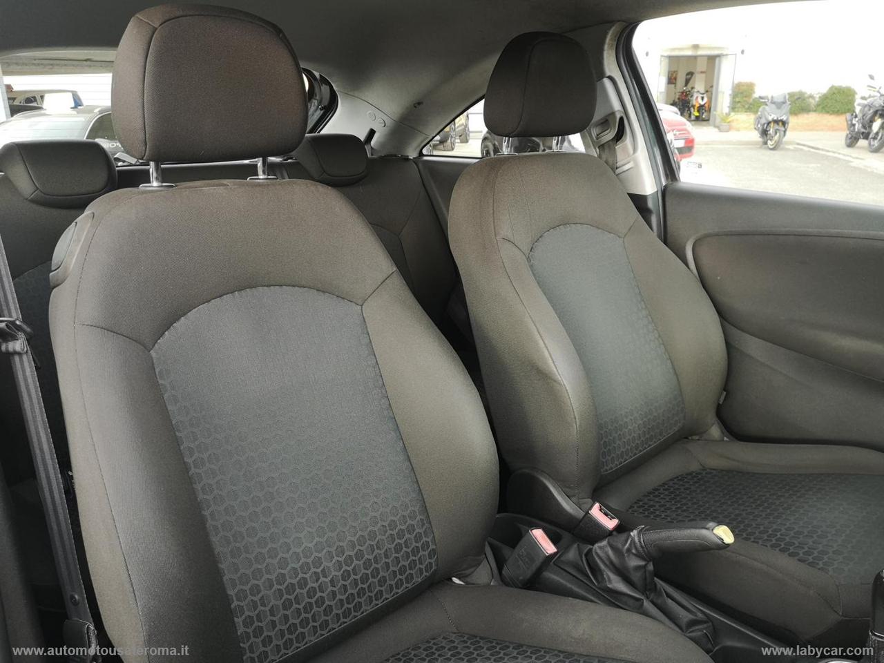 OPEL Corsa 1.2 Coupé b-Color PROMO WEB