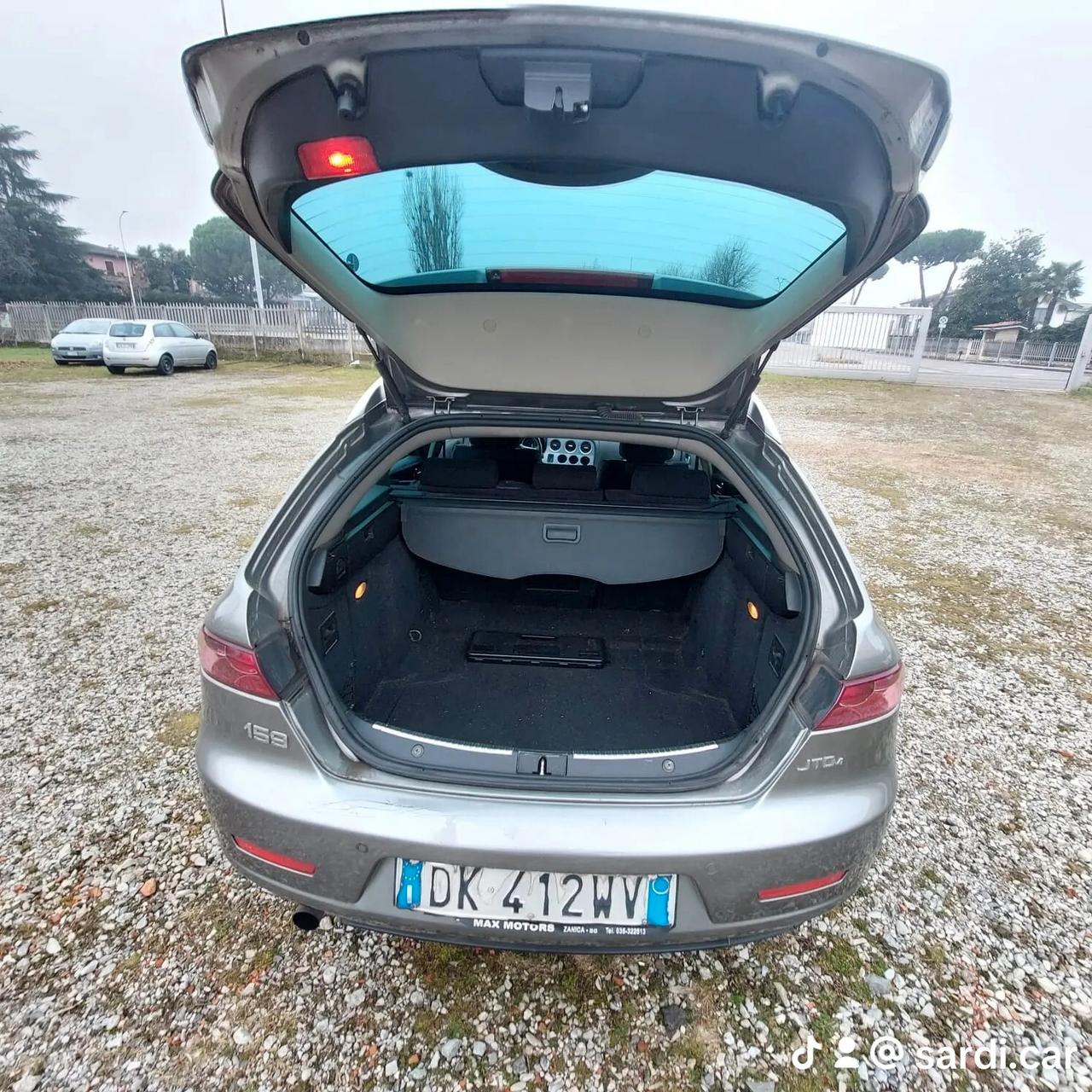 Alfa Romeo 159 1.9 JTDm 16V Sportwagon