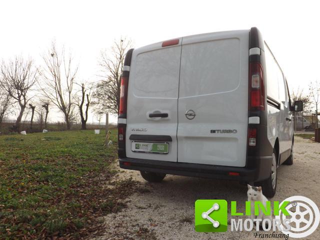 OPEL Vivaro 1.6 BiTurbo con polizza di garanzia meccanica