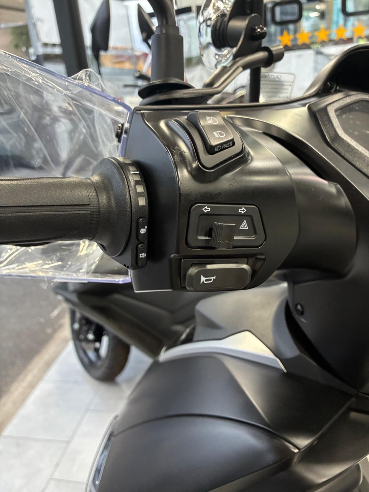 Voge Sfida SR16 AIR NUOVO PRONTA CONSEGNA
