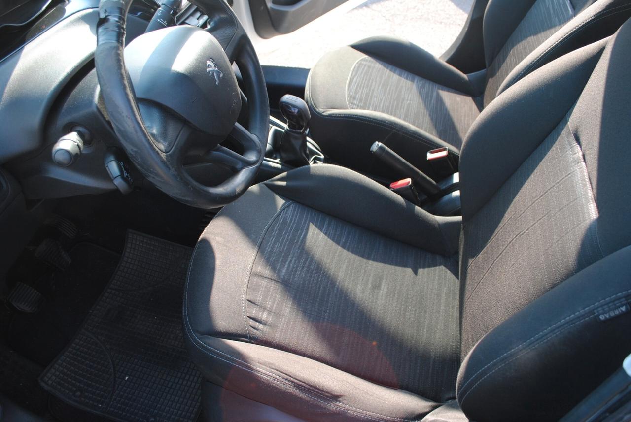 PEUGEOT 208 VAN 1.4 HDI 68 CV