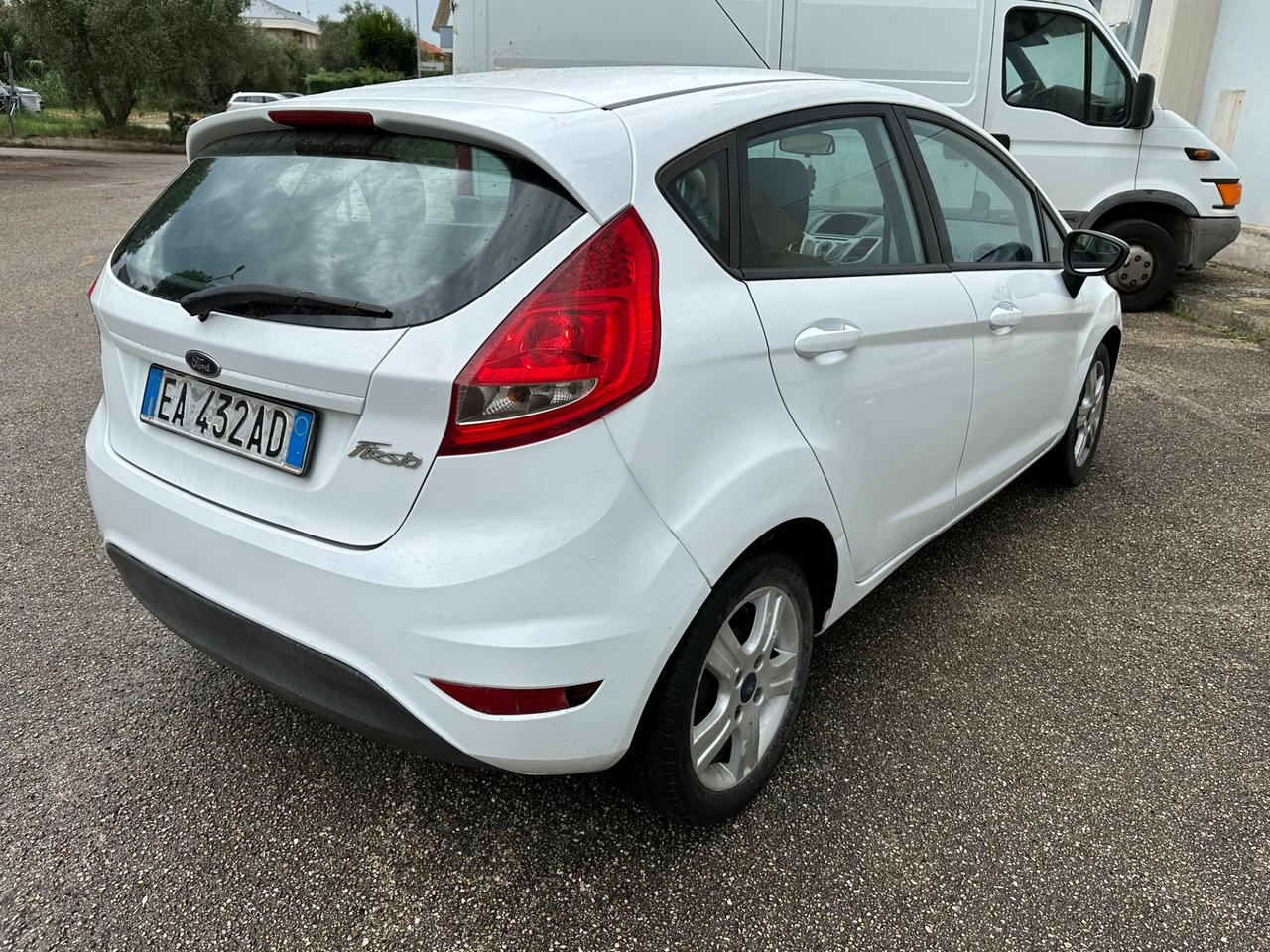 Ford Fiesta 1.2 82 CV 5 porte Titanium 2010 neopatentati