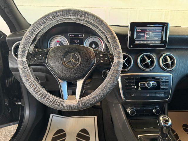 MERCEDES-BENZ A 180 CDI Premium