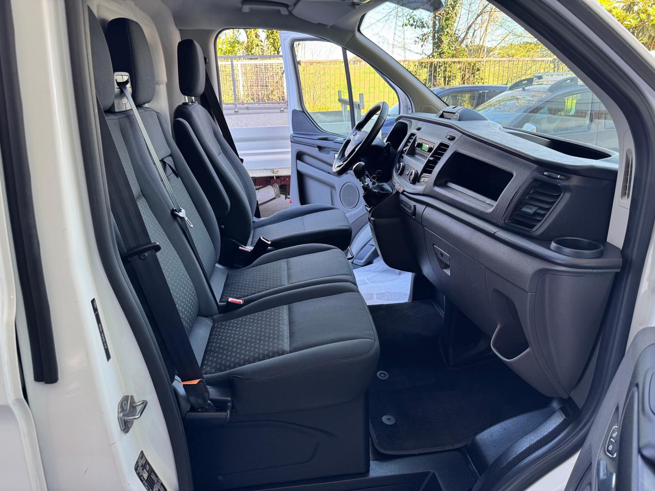 Ford Transit Custom 2.0tdci 130CV GARANZIA 24 MESI