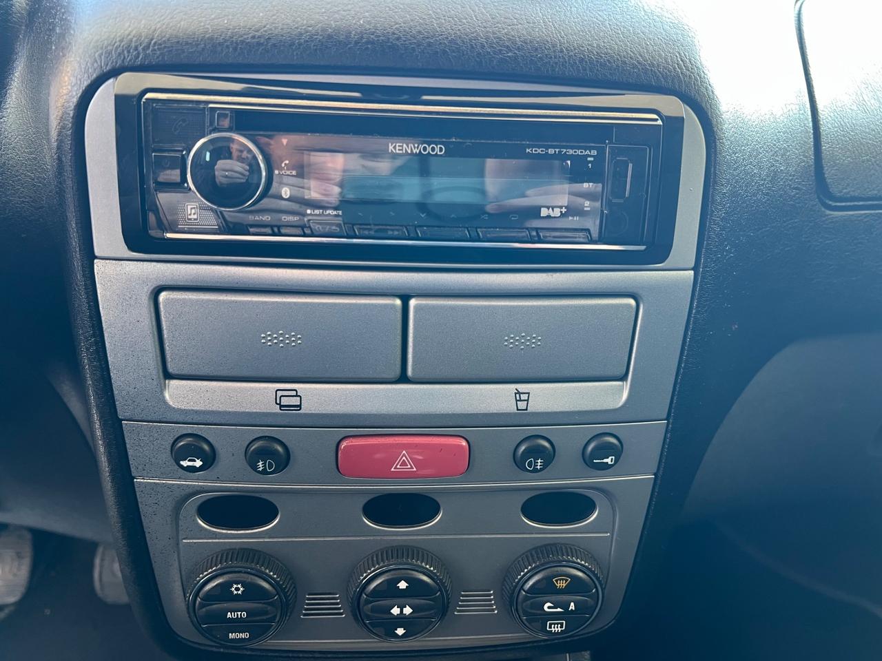 Alfa Romeo 147 1.9 JTD (120) 5 porte Moving