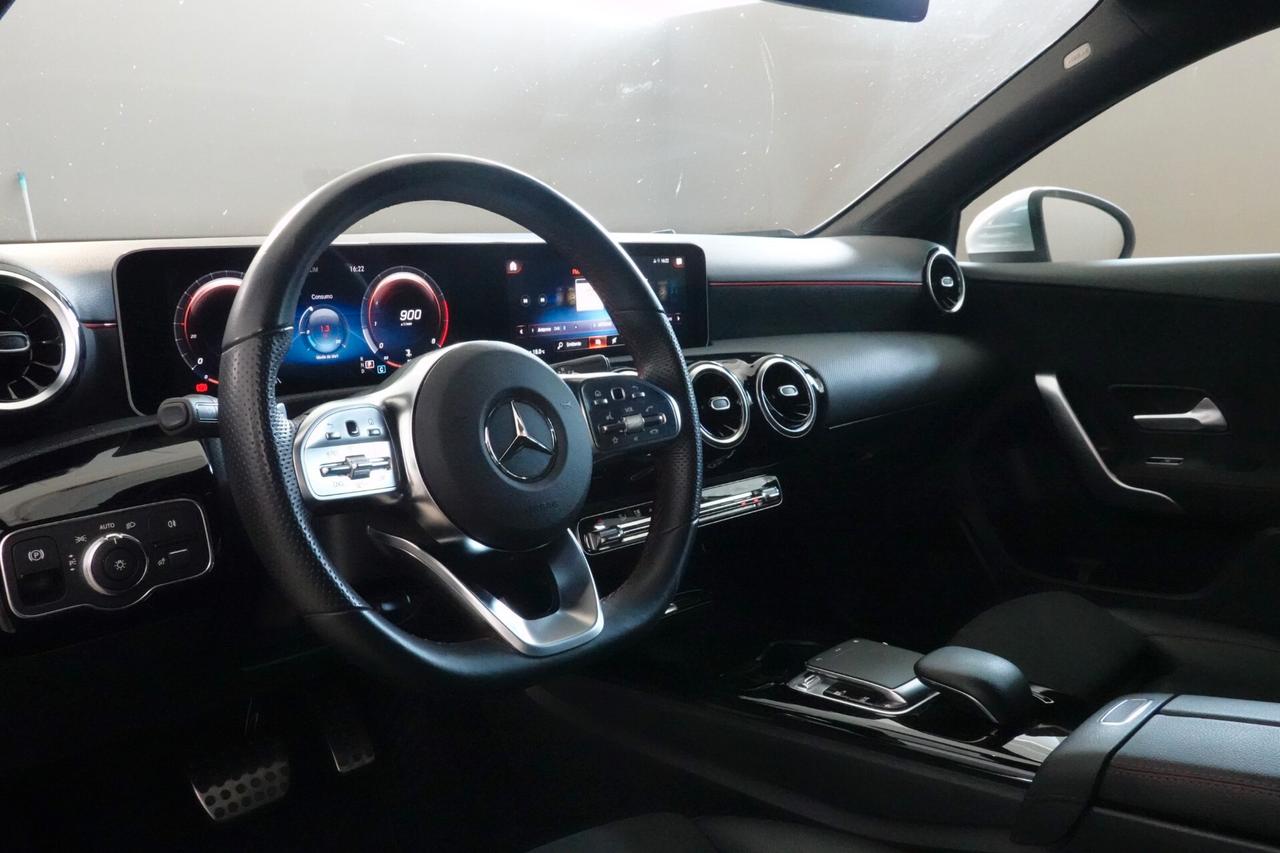 Mercedes-benz A 180 Automatic Premium AMG Line