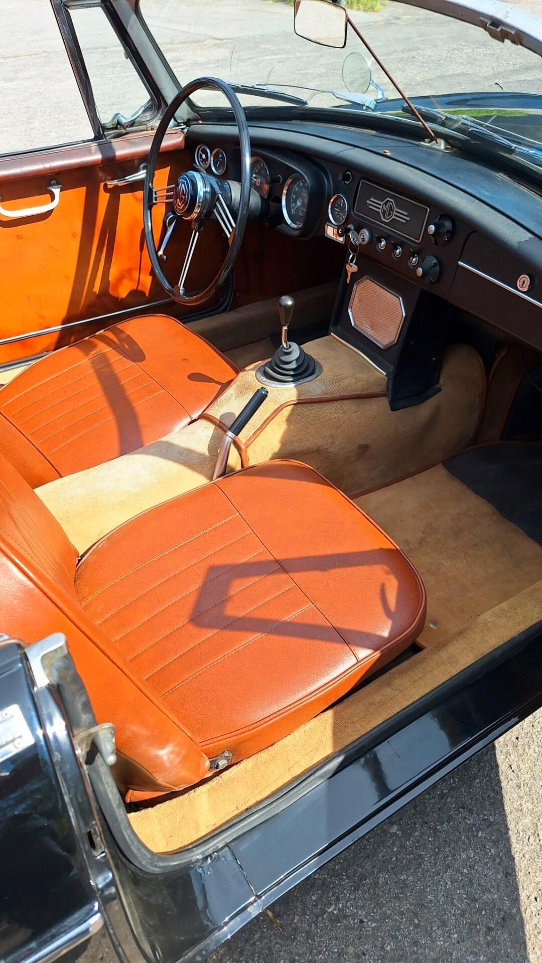 MGB ROADSTER - ASI - TARGA NERA PT