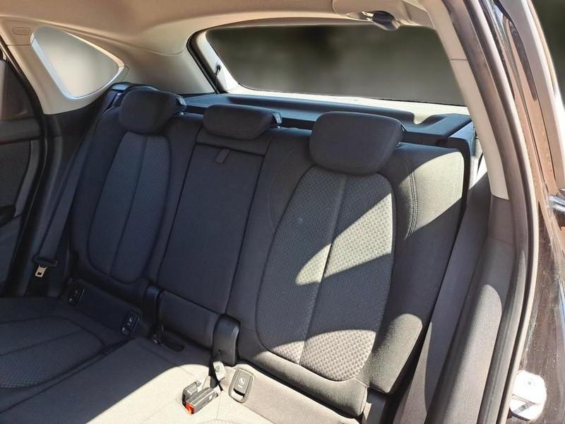 BMW 216 ACTIVE TOURER Business