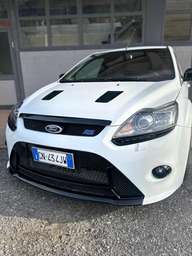 FORD Focus 2.5T (305CV) 3p. RS N. 5049 - 11.500