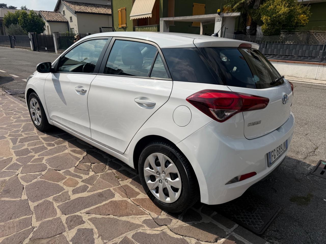 Hyundai i20 1.2 84 CV 5 porte Style