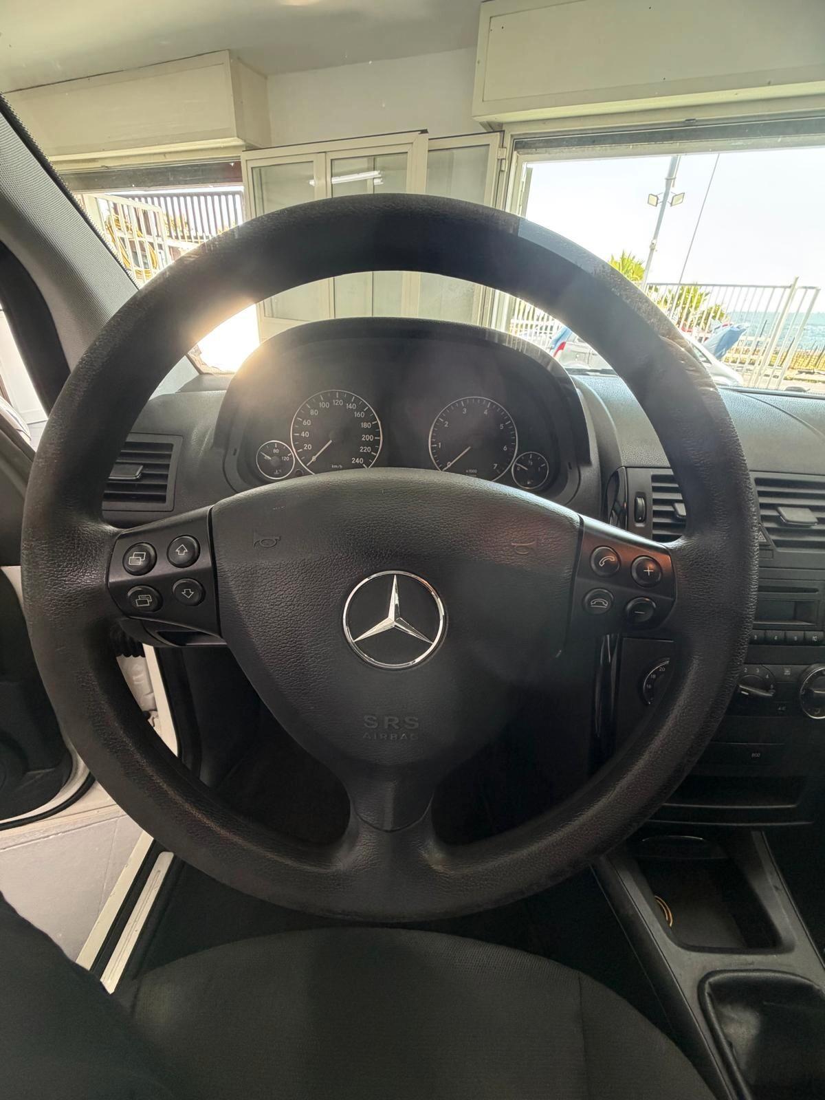Mercedes-benz A 160 BlueEFFICIENCY Special Edition Sport