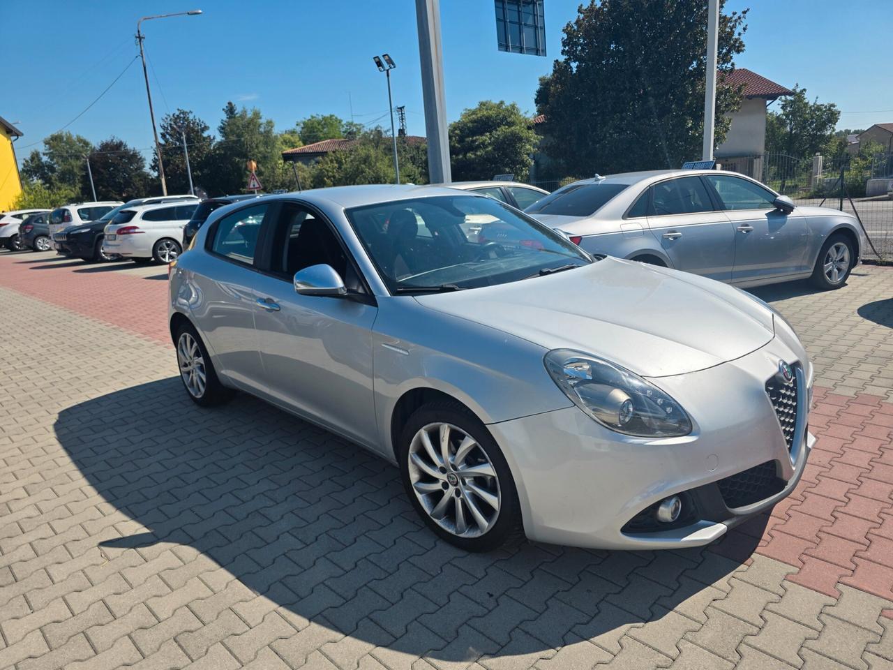 Alfa Romeo Giulietta 1.6 JTDm 120CV garantita 12 mesi