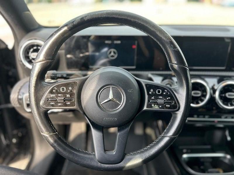 Mercedes-Benz Classe A A 160 d Premium