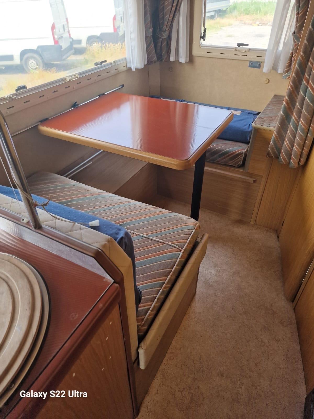 Laika Ecovip 6 MANSARDATO del 1997 in saldo 062