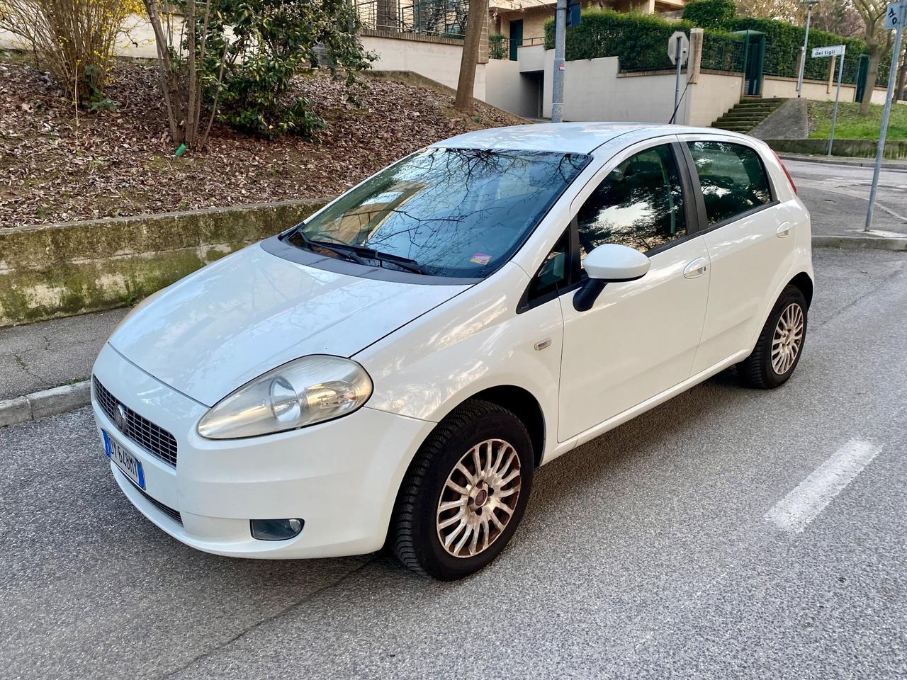 Fiat Grande Punto 1.4 5 porte Dynamic Natural Power