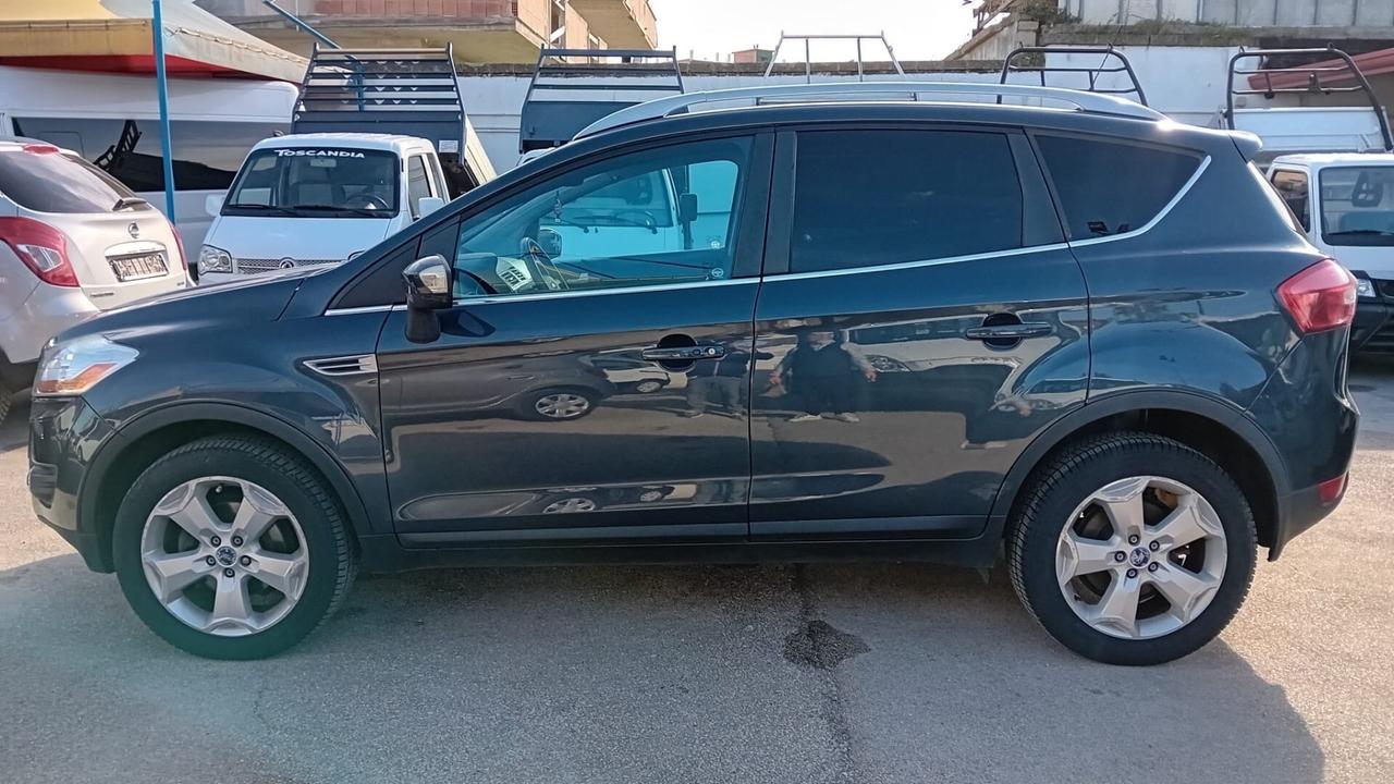 Ford kuga 2.0 tdci-4X4 titanium-km 100000-2009