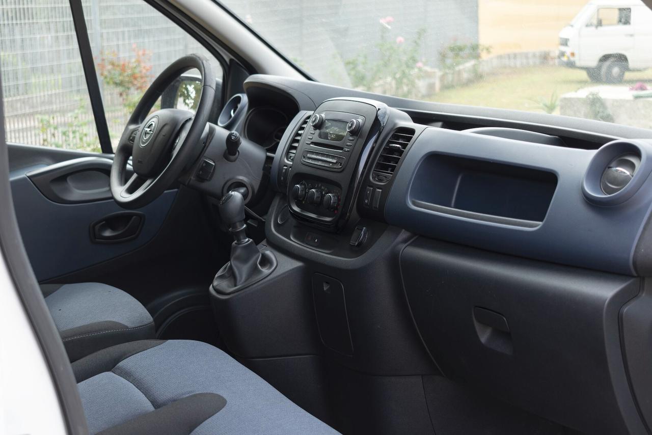 Opel Vivaro 1.6 TDCI L2H1 passo lungo Iva I.