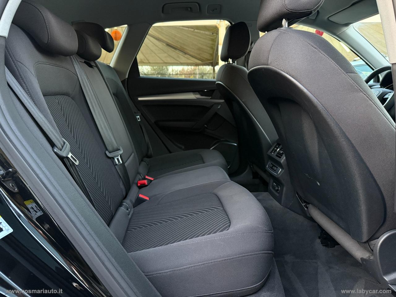 AUDI Q5 35 TDI S tronic Business Advanced