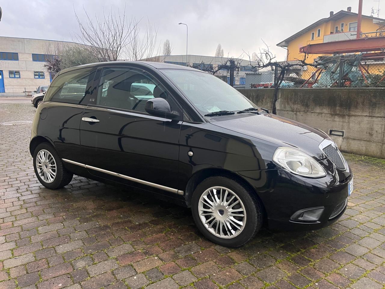 Lancia Ypsilon 1.2 Diva