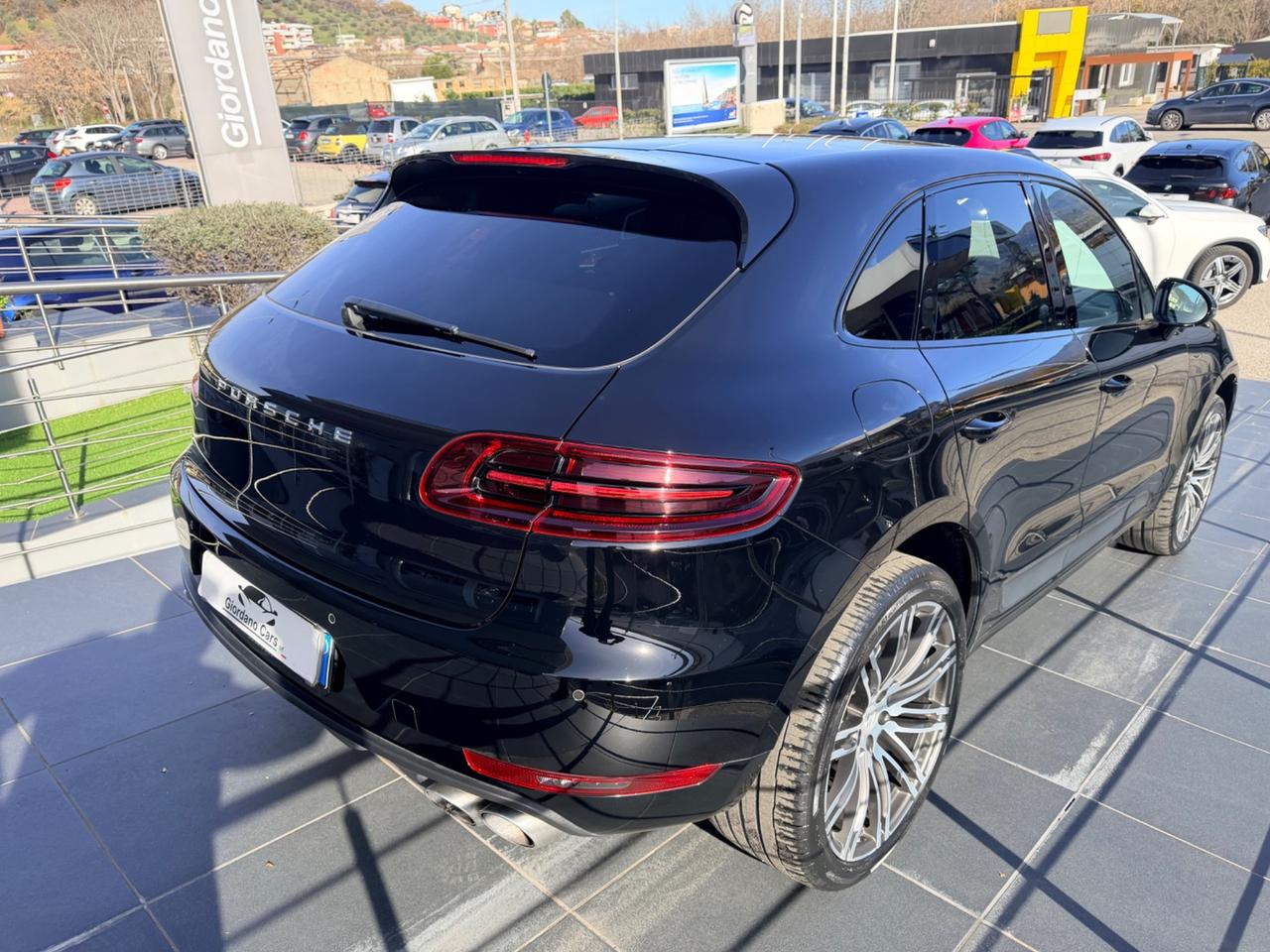 Porsche Macan 3.0 S Diesel black edition in garanzia