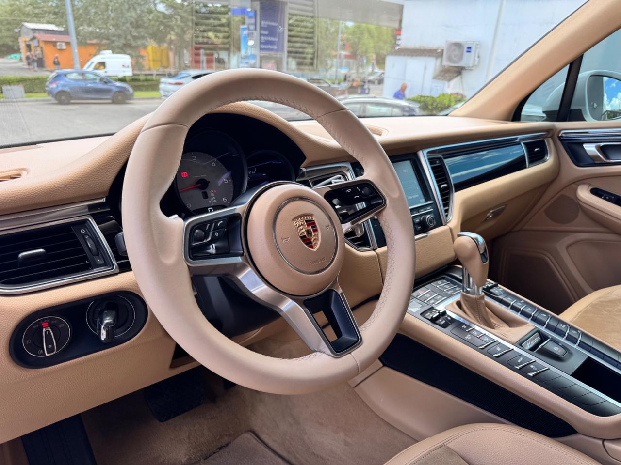 Porsche Macan 3.0 S Diesel 250cv da vetrina in garanzia