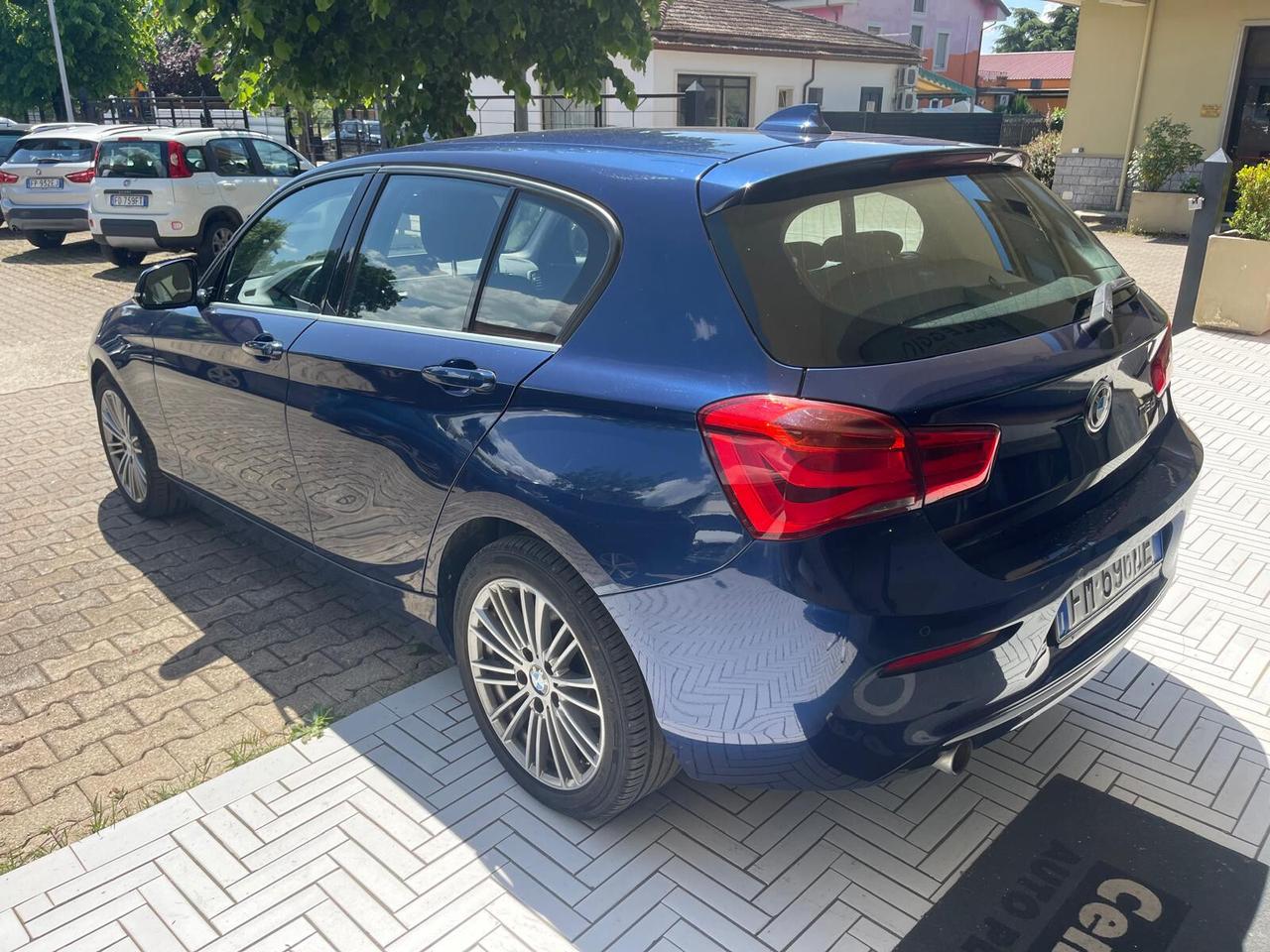 Bmw 116 116d 5p. Urban