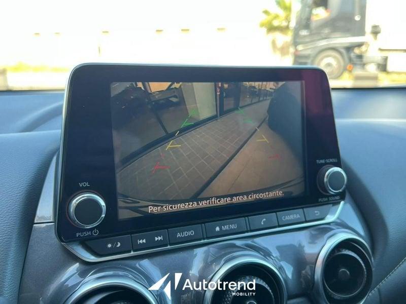 Nissan Juke 1.0 DIG-T 114 CV N-Connecta