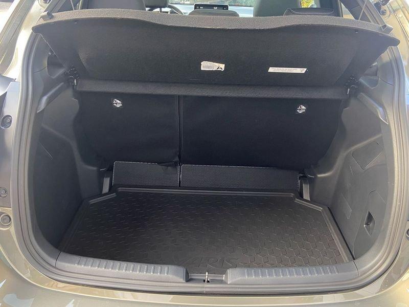 Toyota Yaris Yaris 1.5 Hybrid 5 porte Lounge