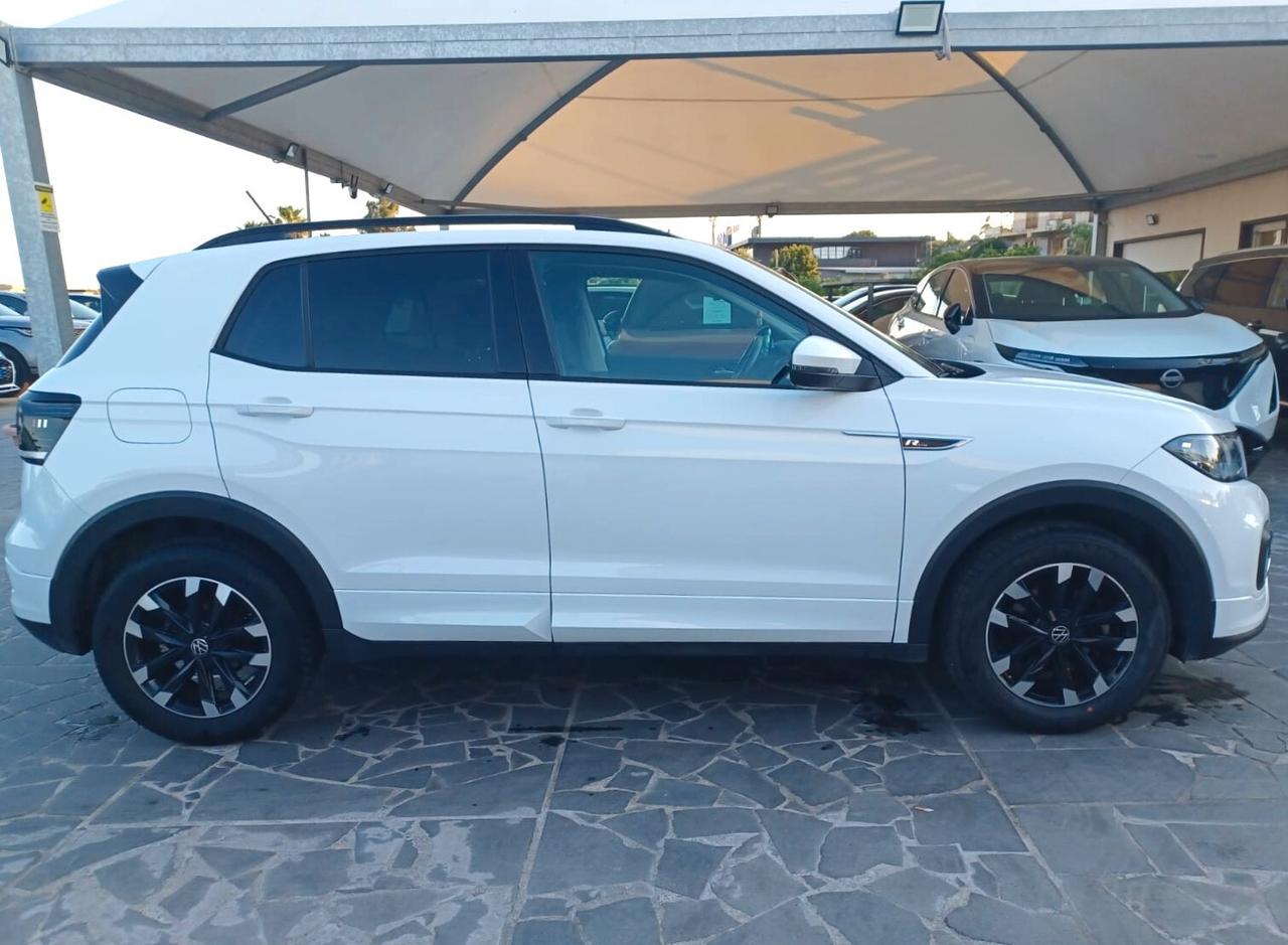 Volkswagen T-Cross 1.0 TSI 110 CV Sport