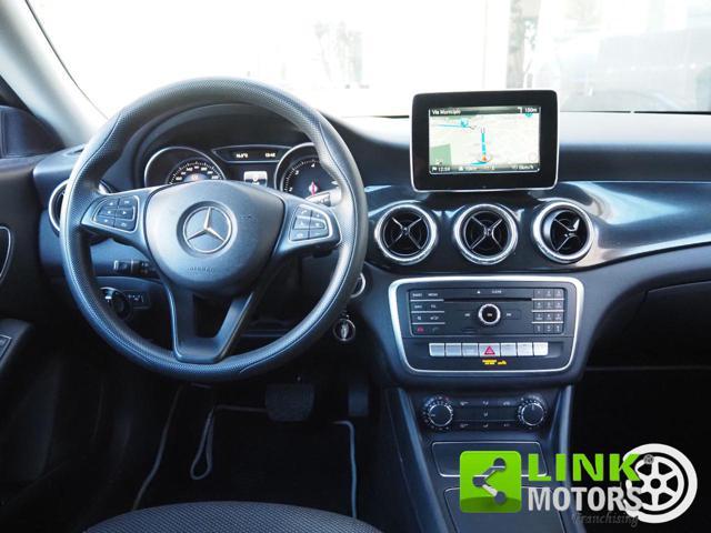 MERCEDES-BENZ CLA 180 d Automatic Business