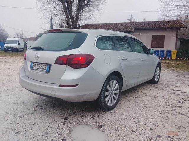 OPEL Astra 1.7 CDTI 110CV Sports Tourer Cosmo