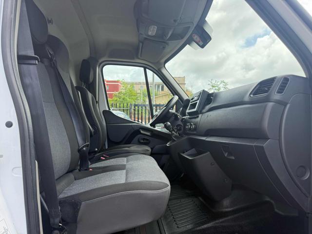 RENAULT Master T35 2.3 dCi 135 PL-TM Furgone Ice