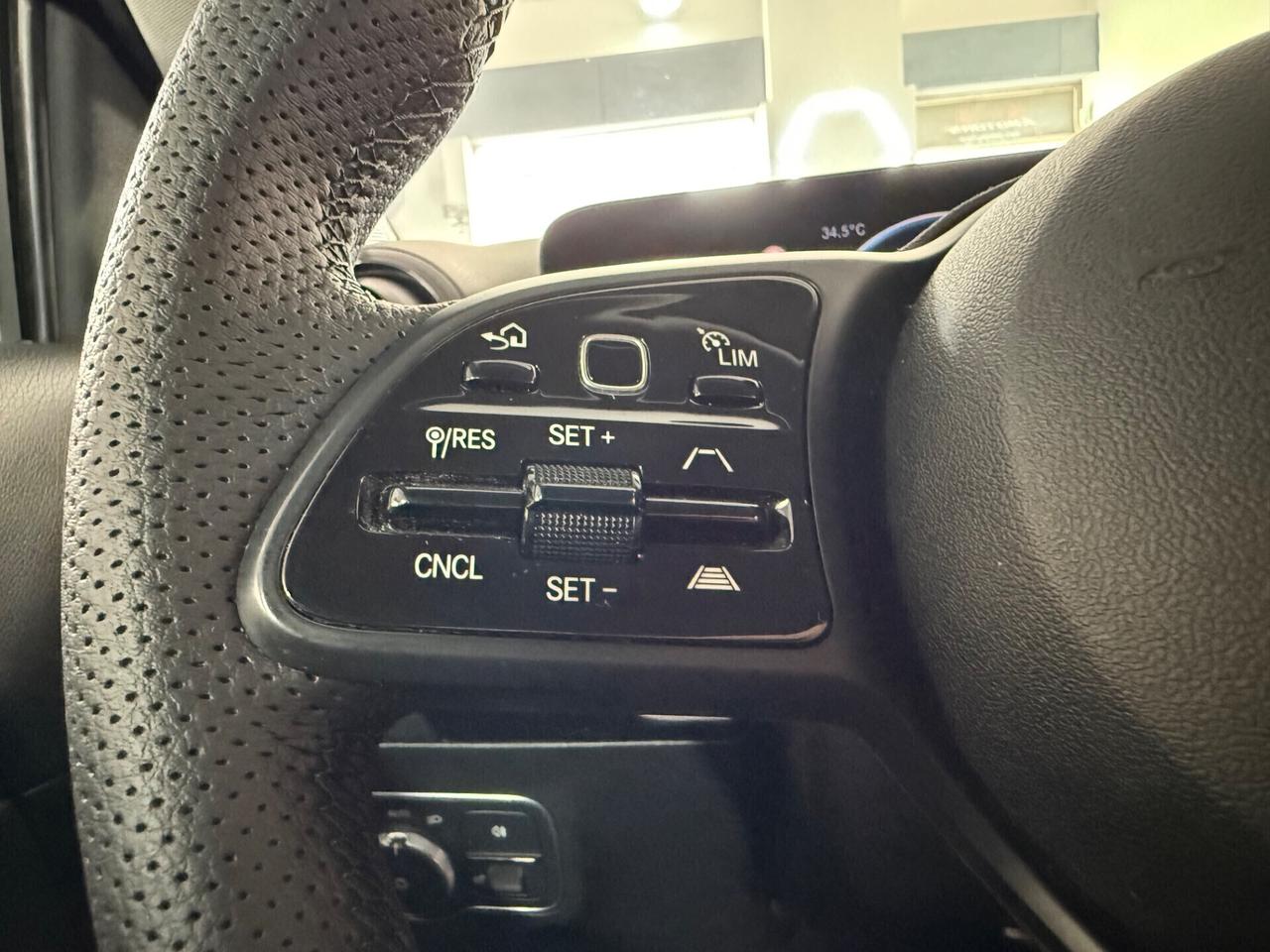 Mercedes-benz GLA 200 d Aziendale Automatic Business Extra