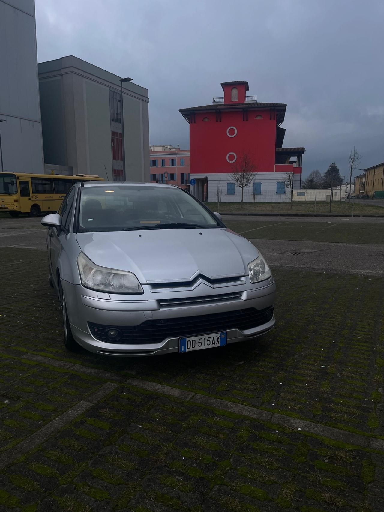 Citroen C4 1.6 HDi 90CV Classique