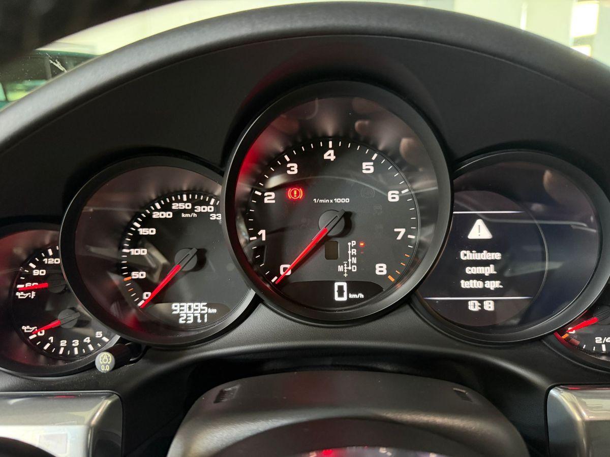 PORSCHE - 911 CoupÃ¨ - 911 3.0 Carrera 4 CoupÃ©