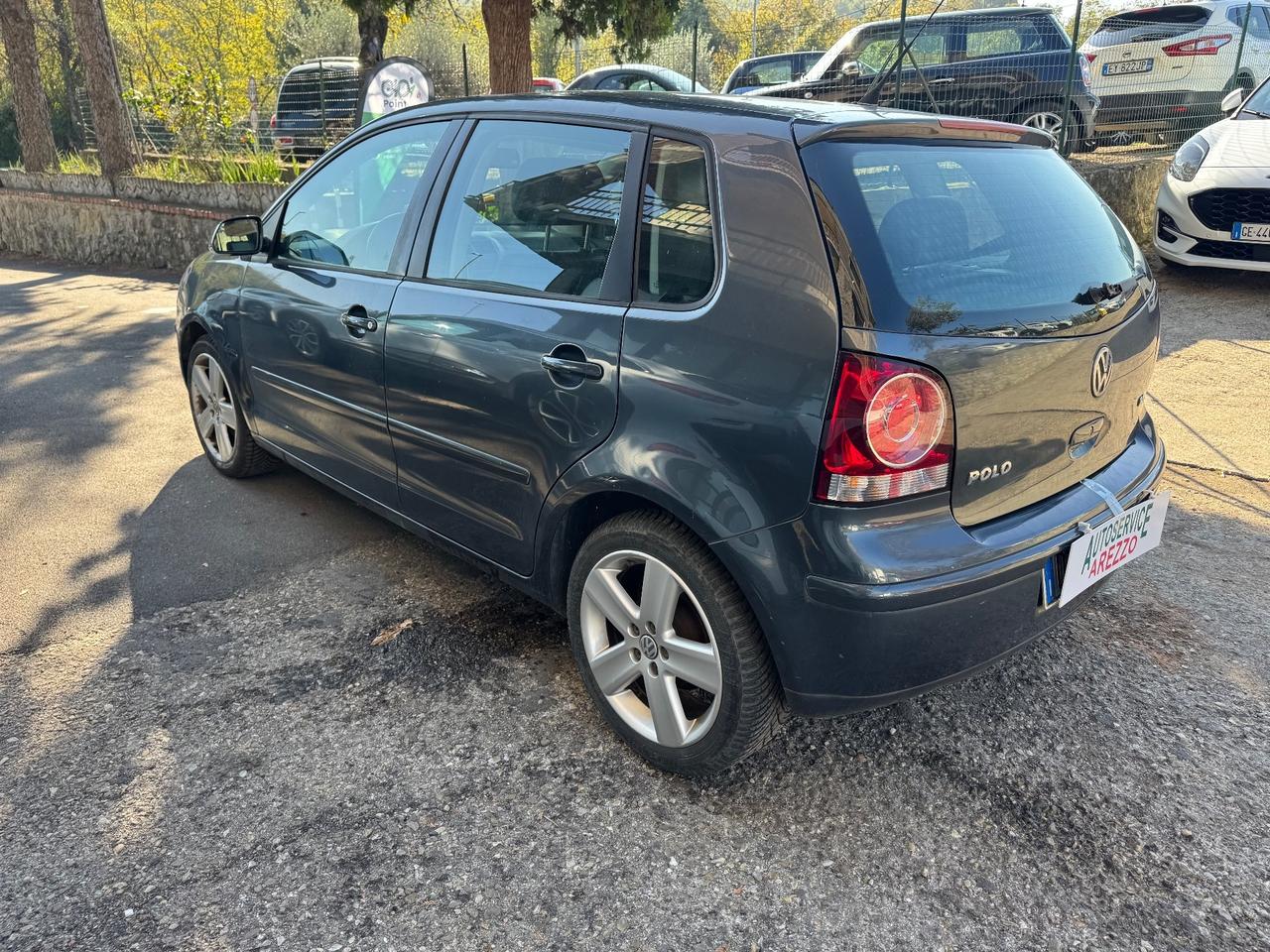 Volkswagen Polo 1.4/80CV 16V 5p. aut. Comfortline