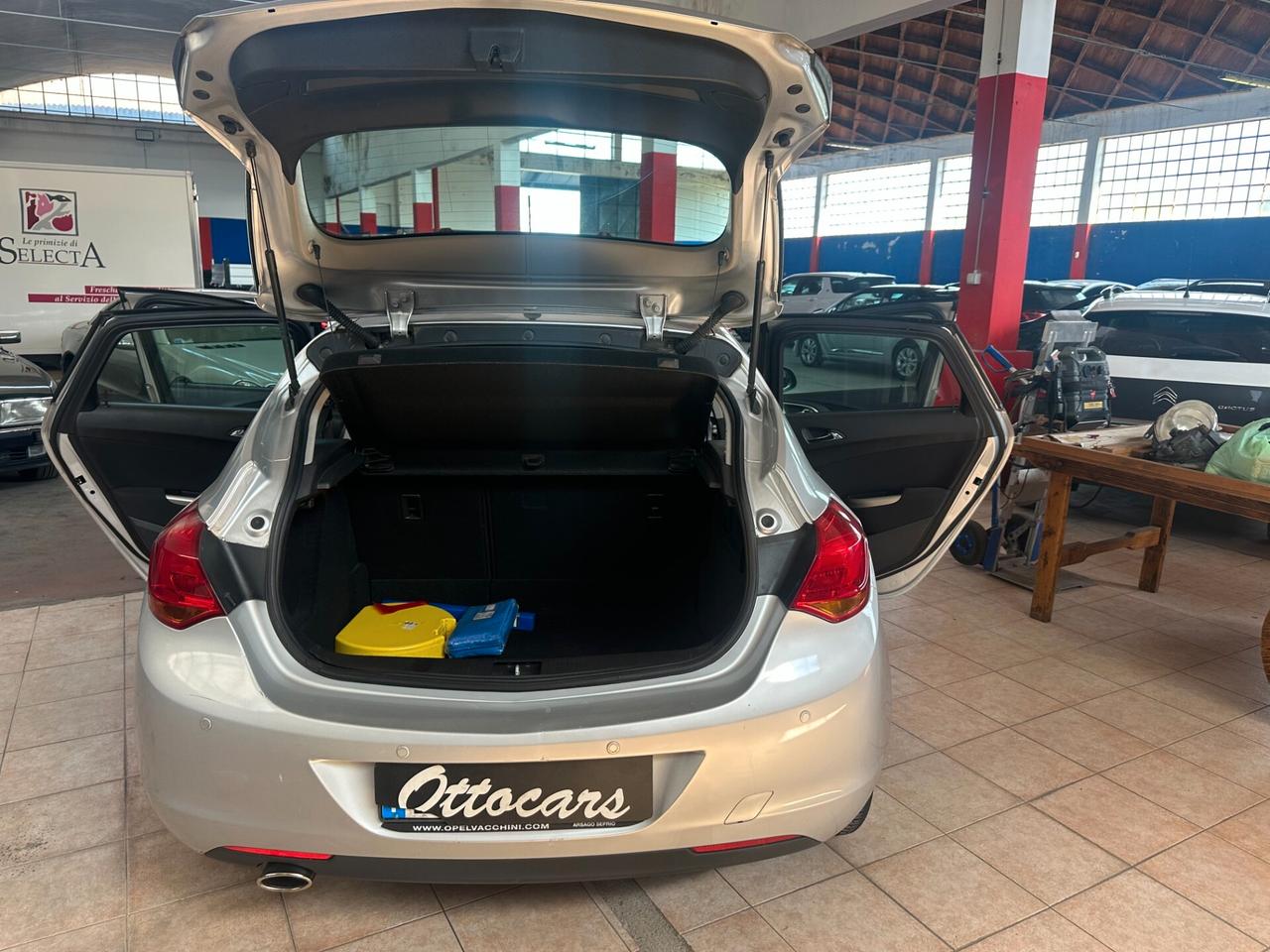 Opel Astra 1.4 Turbo 140CV 5 porte Cosmo