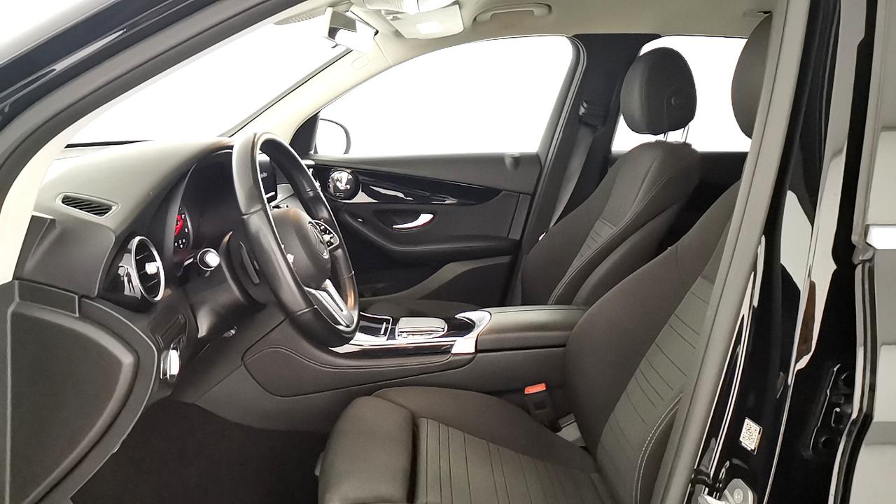 Mercedes-Benz GLC - X253 2019 - GLC 200 d Business 4matic auto