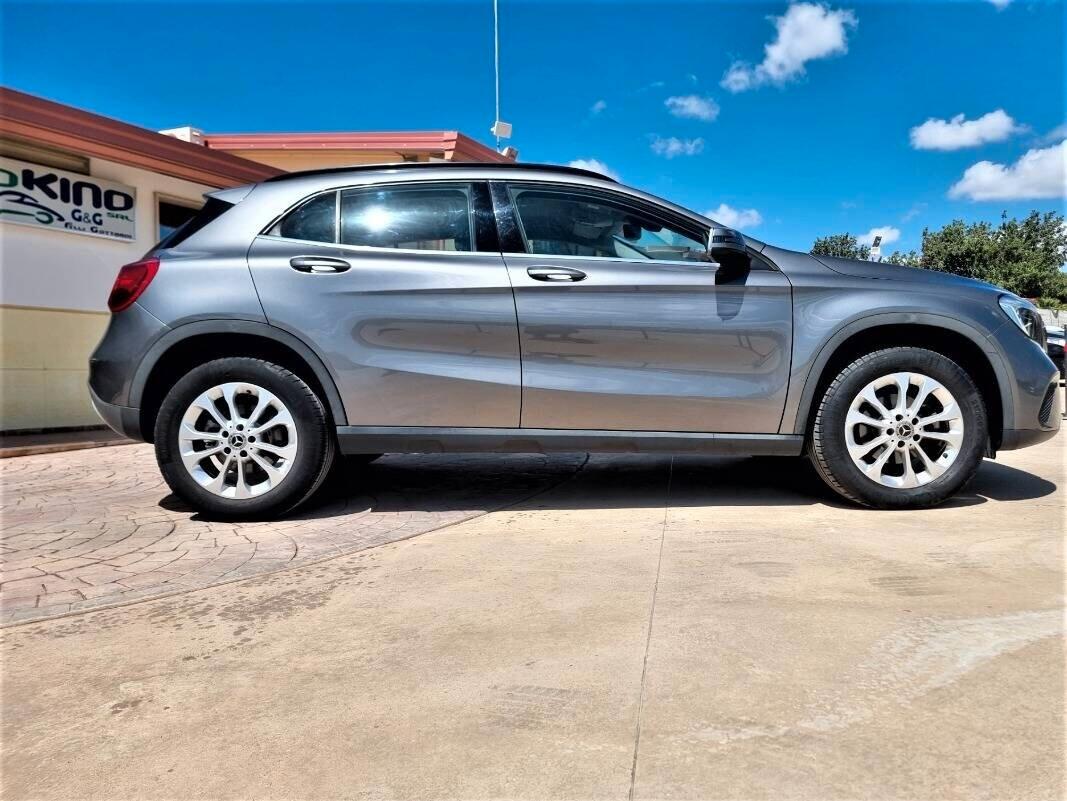 Mercedes-benz GLA 220 d Automatic 4Matic Business