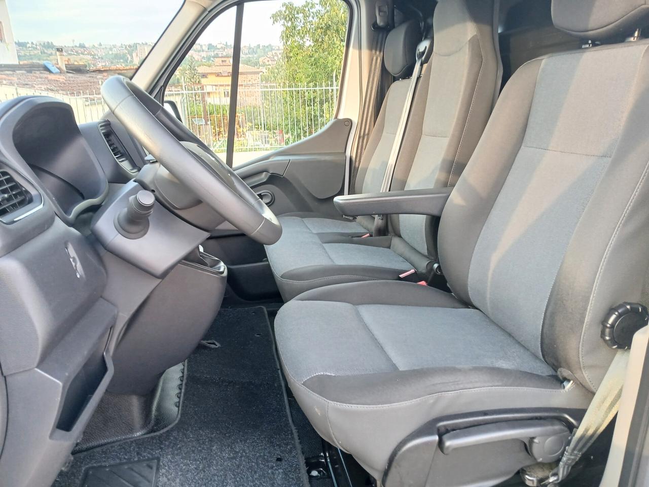 RENAULT MASTER 2.3 DCI 135CV L2H2 2021