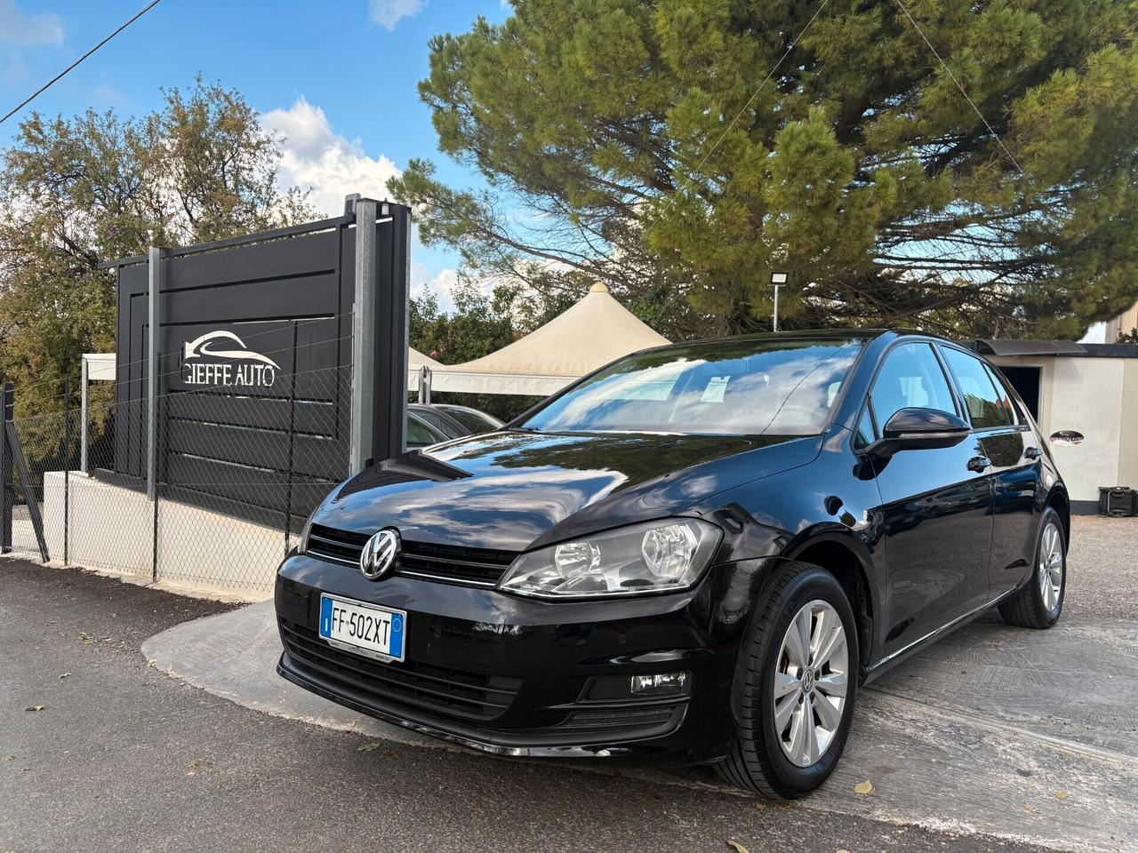 Volkswagen Golf VII 1.6 TDI Highline
