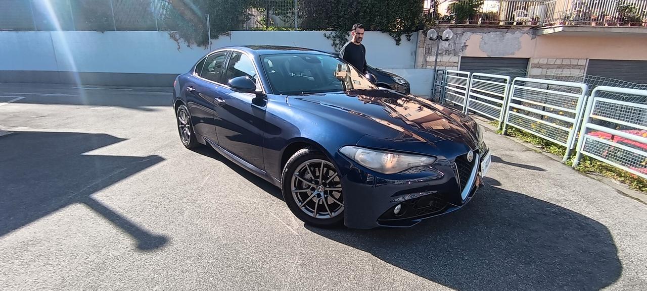 Alfa Romeo Giulia 2.2 Turbodiesel 150 CV AT8 Super