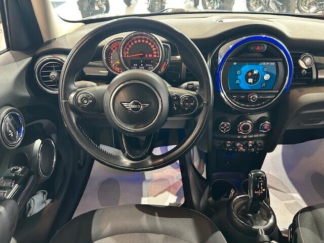 MINI Cooper D 1.5 Hype 5p automatica *NEOPATENTATI*