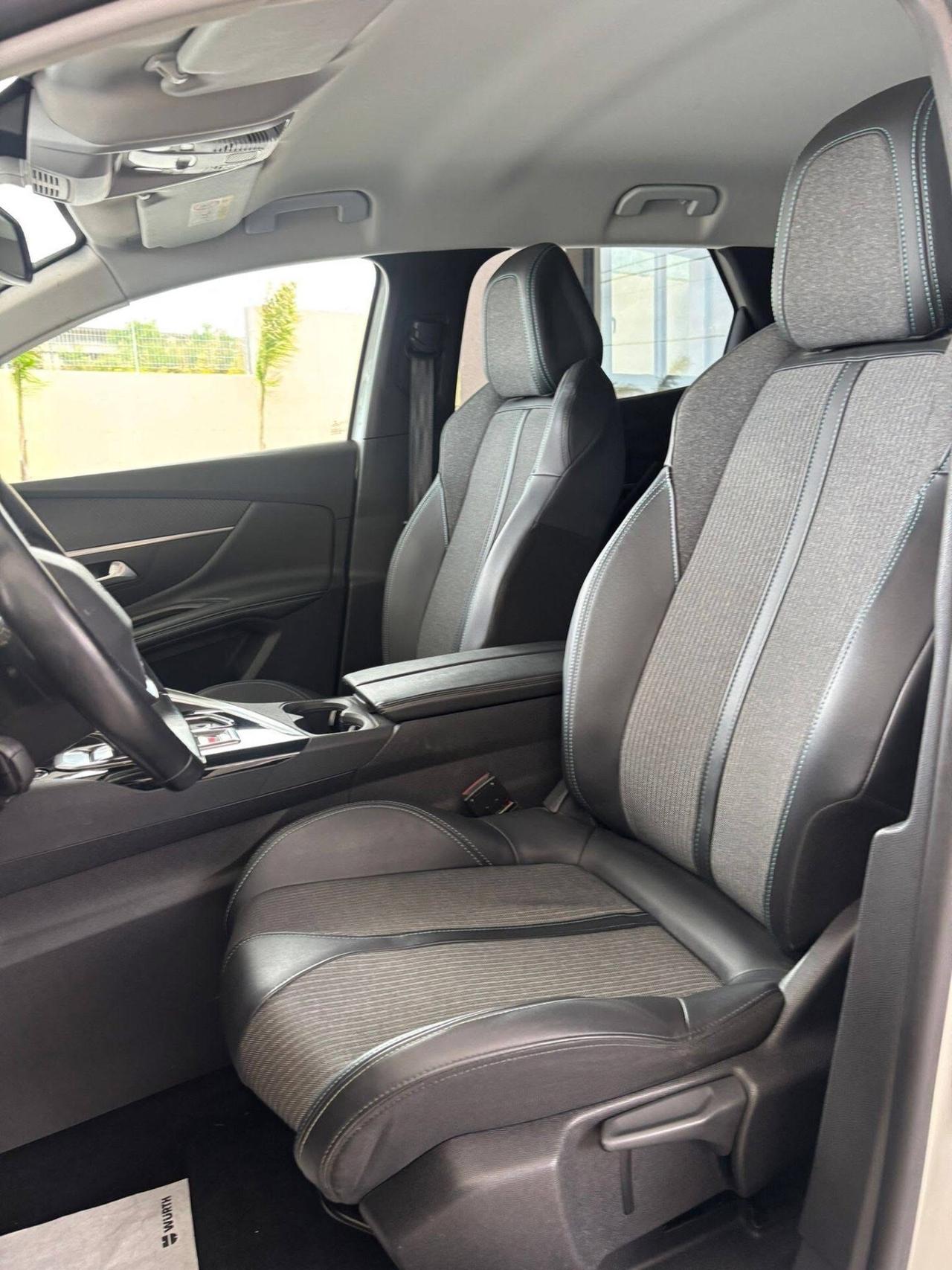 Peugeot 3008 BlueHDi 130 S&S Allure