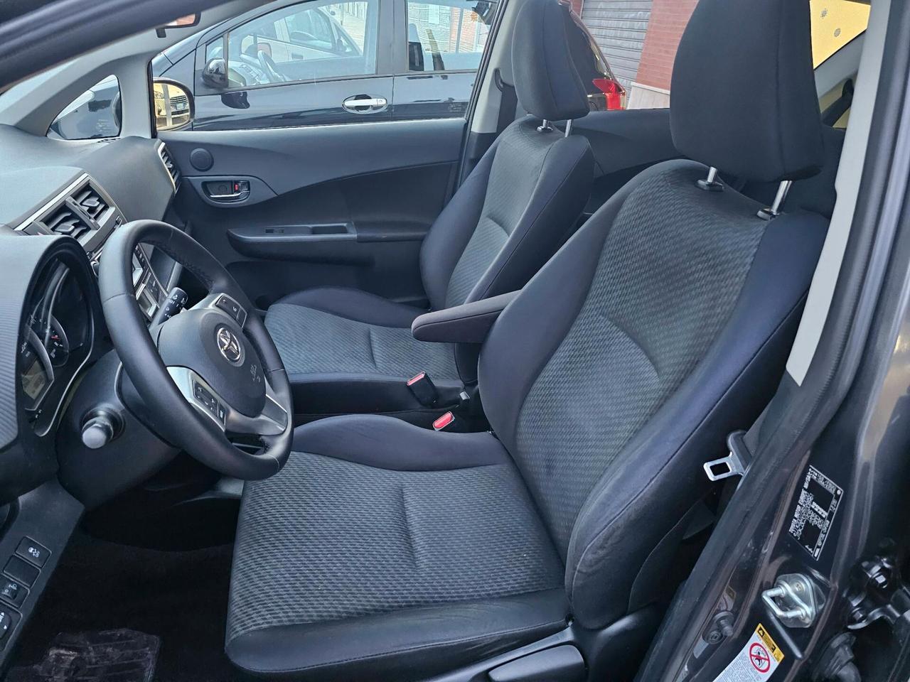 TOYOTA VERSO-S 1.3 VTI 100CV ACTIVE