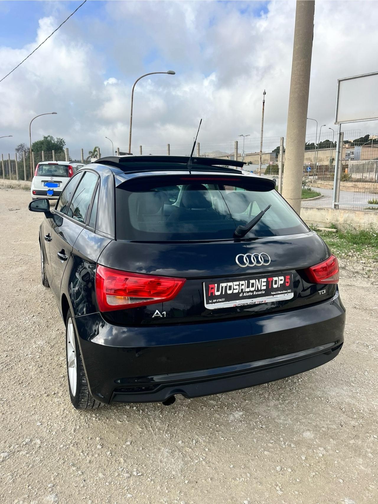 Audi A1 SPB 1.6 TDI Sportbak 2012 tetto apribile
