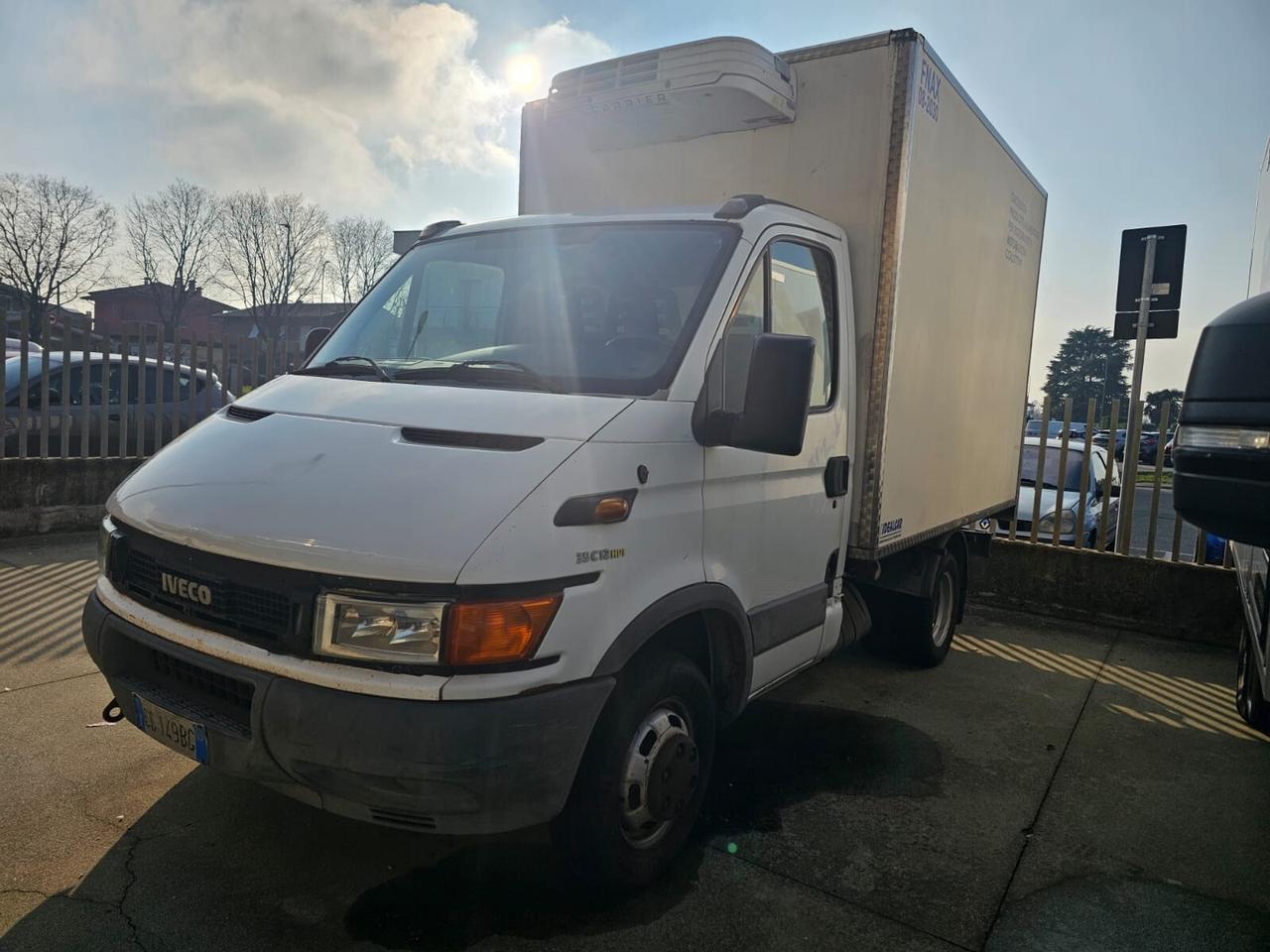 Iveco gemellato frigo cc 2.3 d 3499€