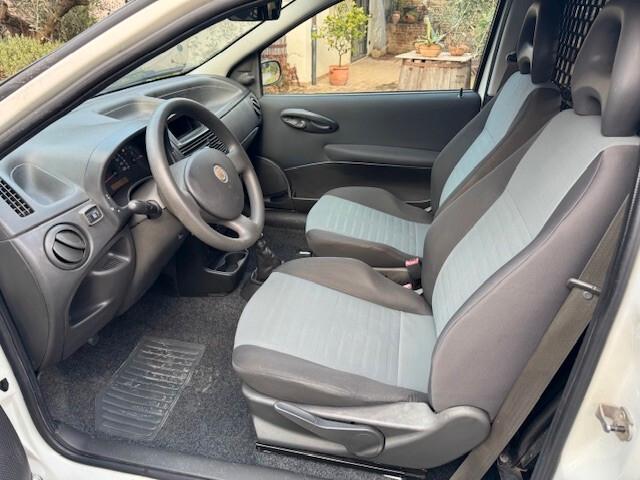 Fiat Punto 1.2 3p. 2 posti Natural Power Van