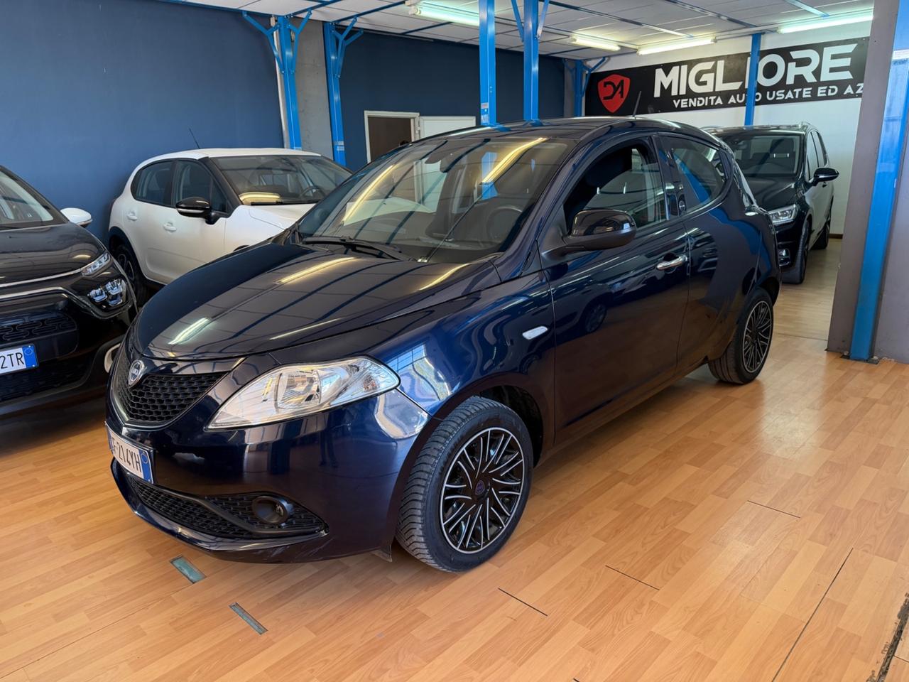 Lancia Ypsilon 1.0 benz/hybrid FULLOPT 2021 60.000km