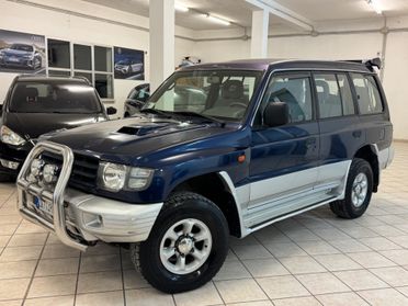 Mitsubishi Pajero GLS 2.5 TDI 7Posti 4x4 Automatico